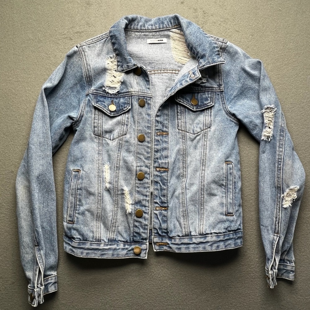 Fashion Nova Distressed Light Wash Denim Jean Jacket